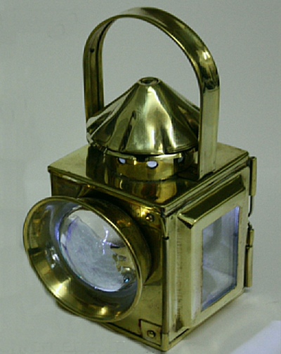 Lilliput - Polished Brass Traction Engine Lamp